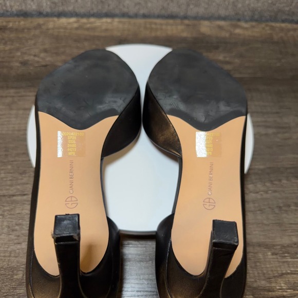 Gianni Bernini Heels Womens 8M Black Leather Peep Toe DOrsay - Picture 13 of 13